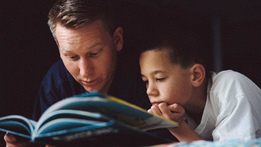Cara Mewariskan Hobi Membaca Pada Anak Kita 
